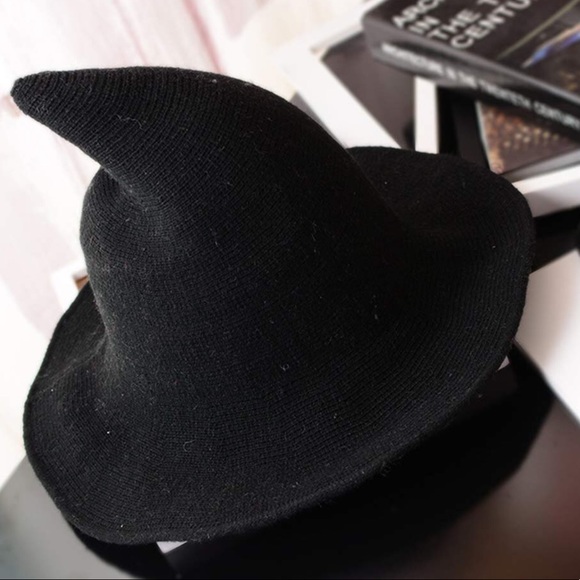 Black Halloween 🎃 Pointy Witch Hat - Picture 2 of 2